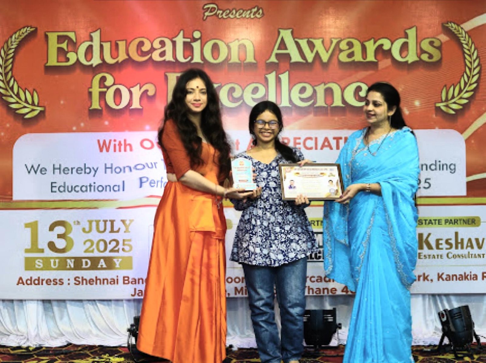 Dr. Pooja B Verma (Pujyavisnupriya Ji) Honours Bright Daughters at Education Excellence Awards