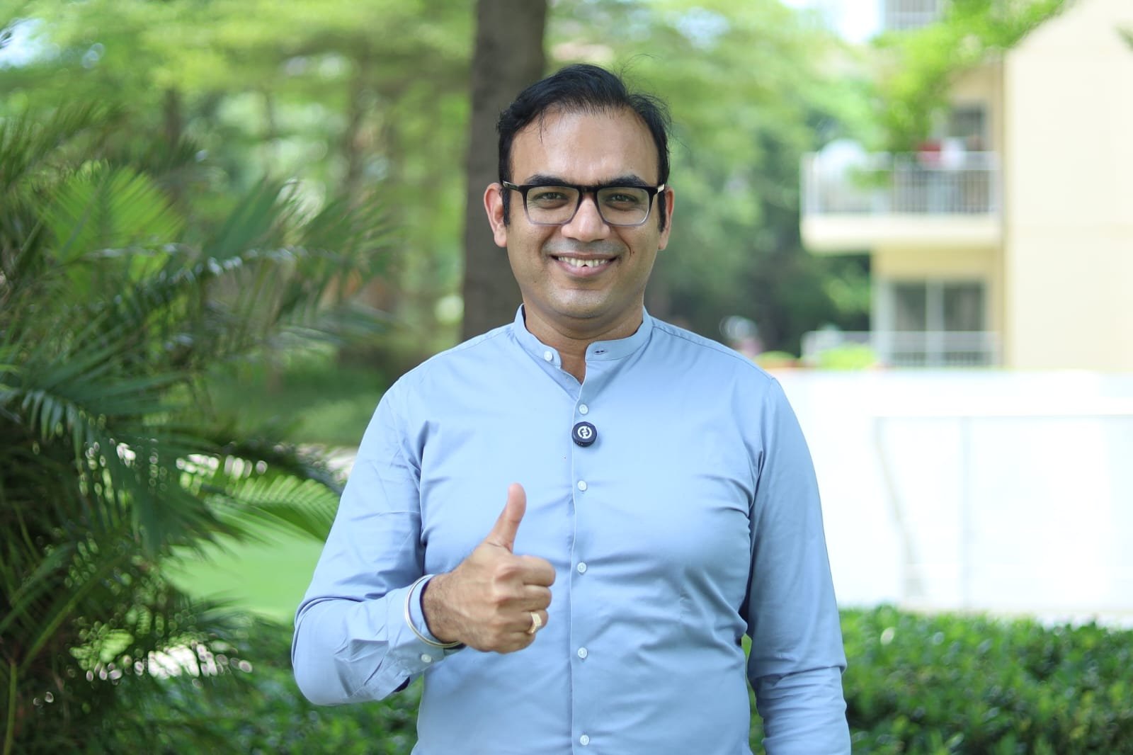 Titles Are Plenty. Leaders Are Rare