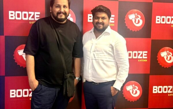 🗞️ Brothers Bring “Quarter Bar Comfort with Live Music Vibe” to Dadar