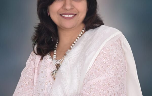 The Inspiring Journey of Acharya Priyanka Bansal: Building AstroPriyanka.com into a Trusted Astrology Brand