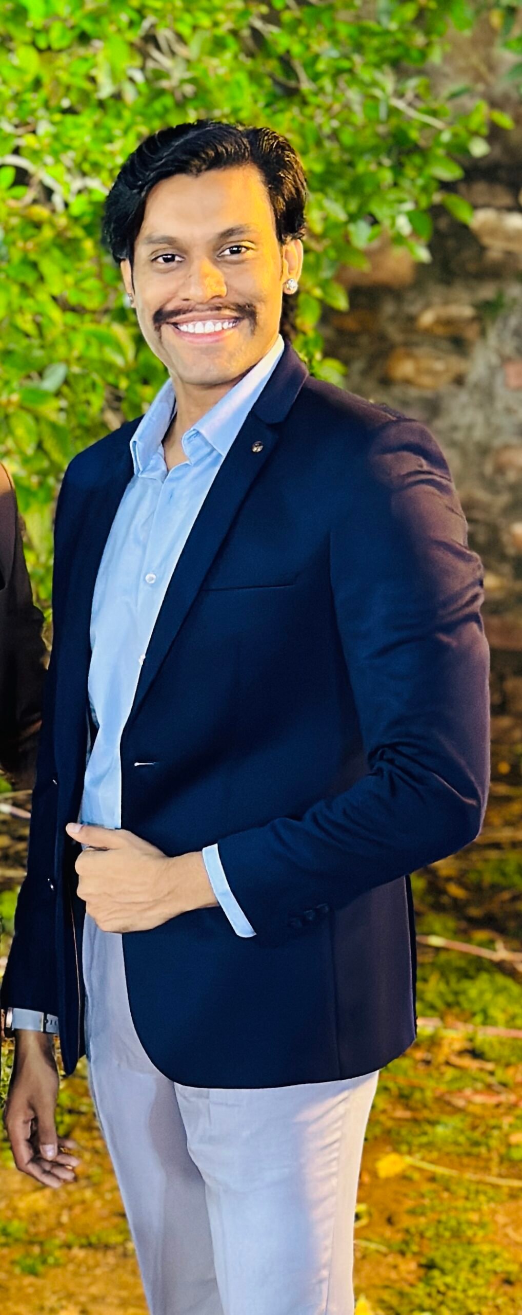 The Inspiring Journey of Vatsal Singh Verma: From Corporate Sales Trainer to Becoming a Trusted Body Transformation Mentor