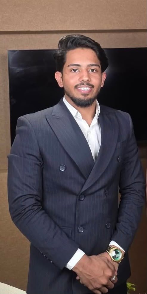 The Inspiring Journey of Johni Sharma: Building a ₹2 Crore Agency at Just 21